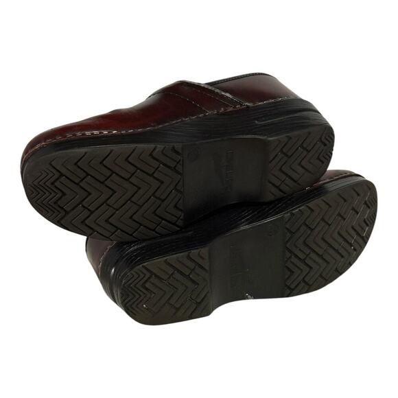 Dansko Professional Leather Clogs Women's 8.5/9 Oxblood Red Comfort Work Shoes - Picture 6 of 6